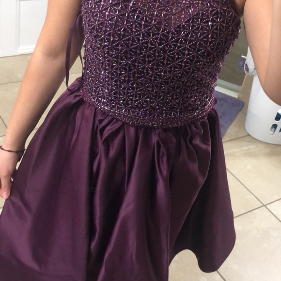 Homecoming short dress 👗 - Picture 2 of 2